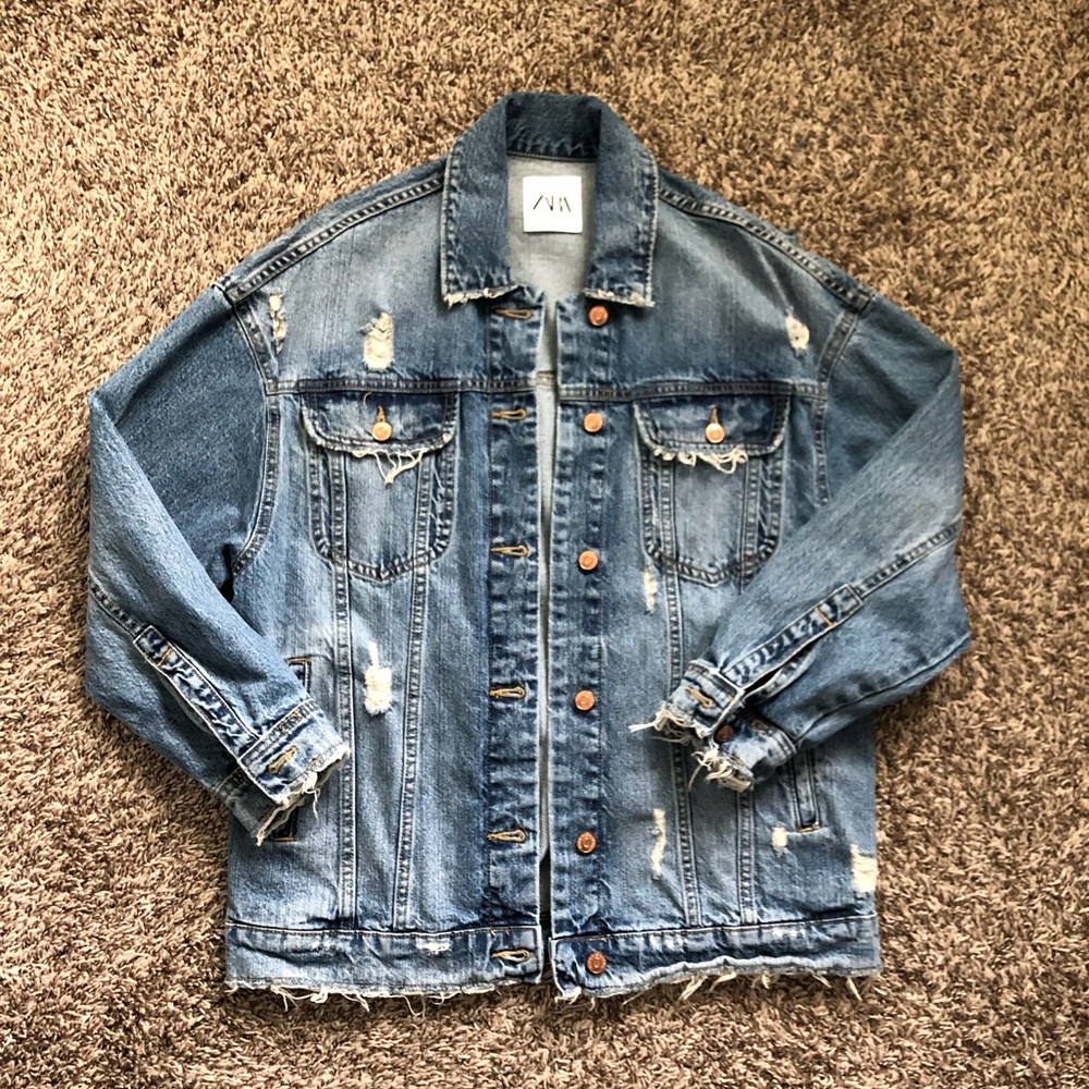Zara Loose Fit denim Jean Jacket Sz S